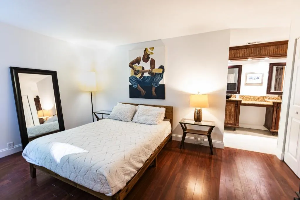 54 Dunwoody Springs Drive Unit 54, Atlanta, Georgia 30328, 2 Bedrooms Bedrooms, ,2 BathroomsBathrooms,Residential,Sold,54 Dunwoody Springs Drive Unit 54,7467527