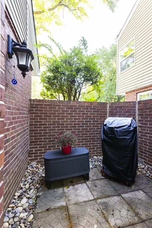 54 Dunwoody Springs Drive Unit 54, Atlanta, Georgia 30328, 2 Bedrooms Bedrooms, ,2 BathroomsBathrooms,Residential,Sold,54 Dunwoody Springs Drive Unit 54,7467527