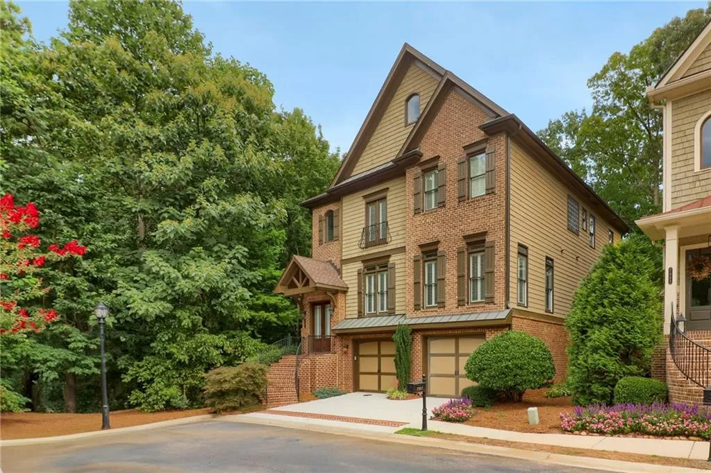 7967 Magnolia Square, Atlanta, Georgia 30350, 4 Bedrooms Bedrooms, ,4 BathroomsBathrooms,Residential,For Sale,7967 Magnolia Square,7614178