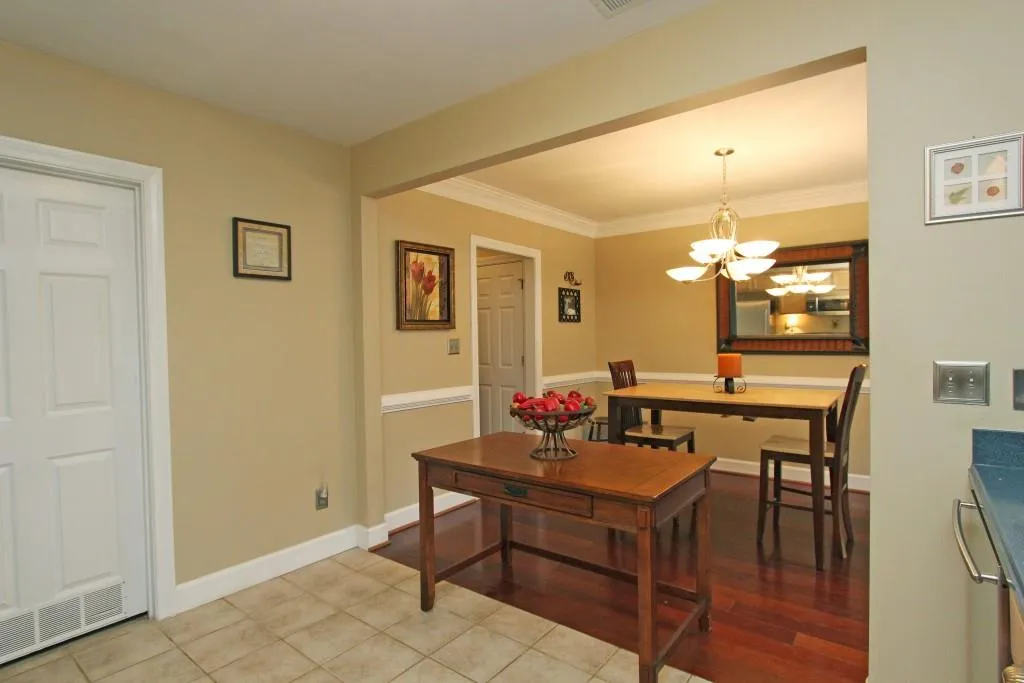 108 Mount Vernon Circle Unit 108, Sandy Springs, Georgia 30338, 2 Bedrooms Bedrooms, ,2 BathroomsBathrooms,Residential,Sold,108 Mount Vernon Circle Unit 108,5645537