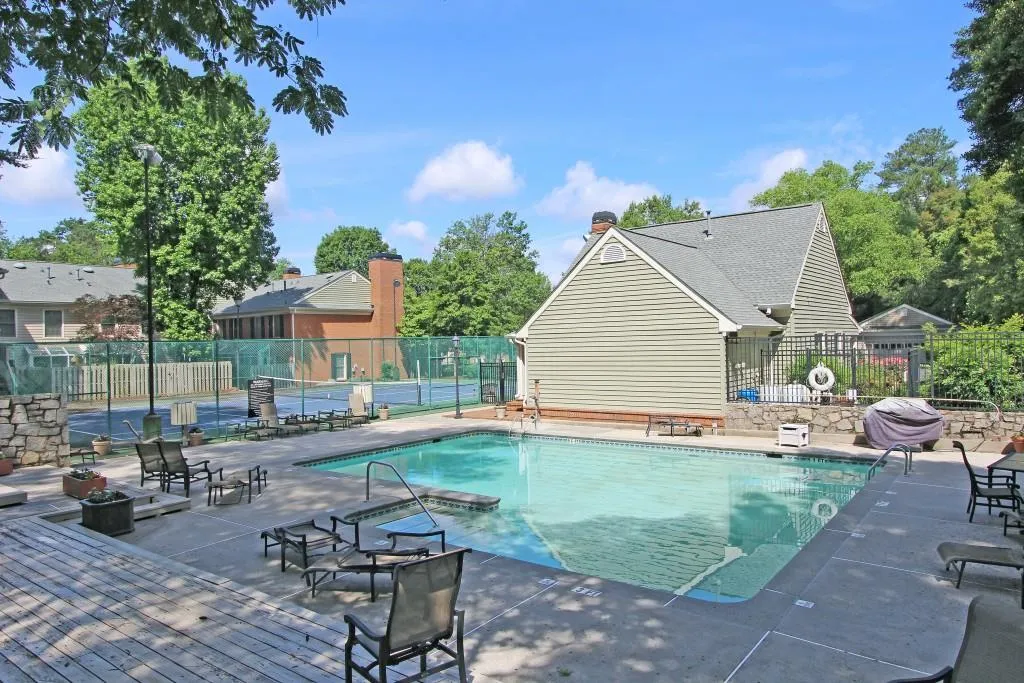 108 Mount Vernon Circle Unit 108, Sandy Springs, Georgia 30338, 2 Bedrooms Bedrooms, ,2 BathroomsBathrooms,Residential,Sold,108 Mount Vernon Circle Unit 108,5645537