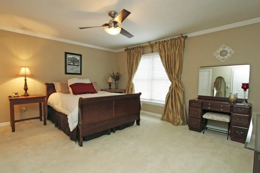 108 Mount Vernon Circle Unit 108, Sandy Springs, Georgia 30338, 2 Bedrooms Bedrooms, ,2 BathroomsBathrooms,Residential,Sold,108 Mount Vernon Circle Unit 108,5645537