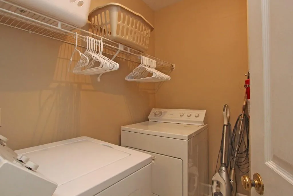 108 Mount Vernon Circle Unit 108, Sandy Springs, Georgia 30338, 2 Bedrooms Bedrooms, ,2 BathroomsBathrooms,Residential,Sold,108 Mount Vernon Circle Unit 108,5645537