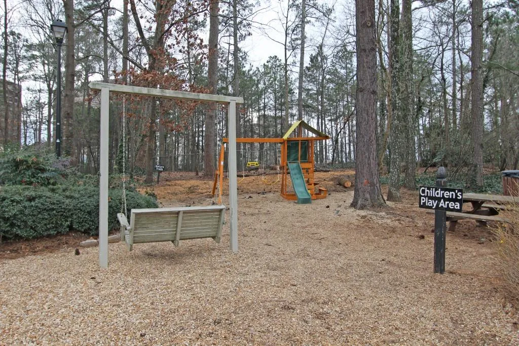 108 Mount Vernon Circle Unit 108, Sandy Springs, Georgia 30338, 2 Bedrooms Bedrooms, ,2 BathroomsBathrooms,Residential,Sold,108 Mount Vernon Circle Unit 108,5645537