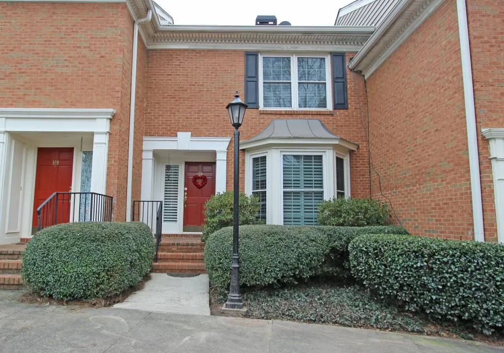 108 Mount Vernon Circle Unit 108, Sandy Springs, Georgia 30338, 2 Bedrooms Bedrooms, ,2 BathroomsBathrooms,Residential,Sold,108 Mount Vernon Circle Unit 108,5645537