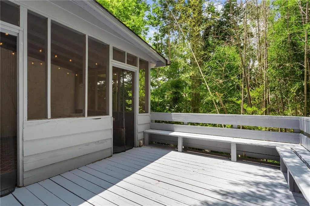11 Ardmore Square Nw, Atlanta, Georgia 30309, 3 Bedrooms Bedrooms, ,2 BathroomsBathrooms,Residential,For Sale,11 Ardmore Square Nw,7613511