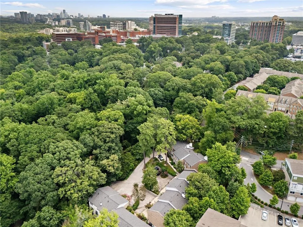 11 Ardmore Square Nw, Atlanta, Georgia 30309, 3 Bedrooms Bedrooms, ,2 BathroomsBathrooms,Residential,For Sale,11 Ardmore Square Nw,7613511