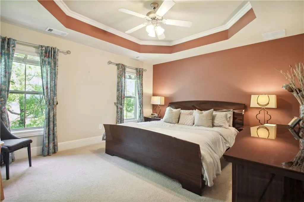 270 Le Gran Bend, Atlanta, Georgia 30328, 3 Bedrooms Bedrooms, ,2 BathroomsBathrooms,Residential,Sold,270 Le Gran Bend,7208450