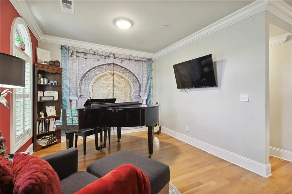 270 Le Gran Bend, Atlanta, Georgia 30328, 3 Bedrooms Bedrooms, ,2 BathroomsBathrooms,Residential,Sold,270 Le Gran Bend,7208450