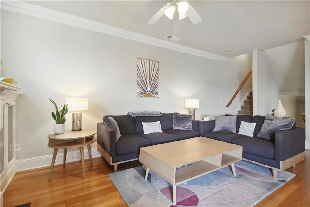 270 Le Gran Bend, Atlanta, Georgia 30328, 3 Bedrooms Bedrooms, ,2 BathroomsBathrooms,Residential,Sold,270 Le Gran Bend,7208450