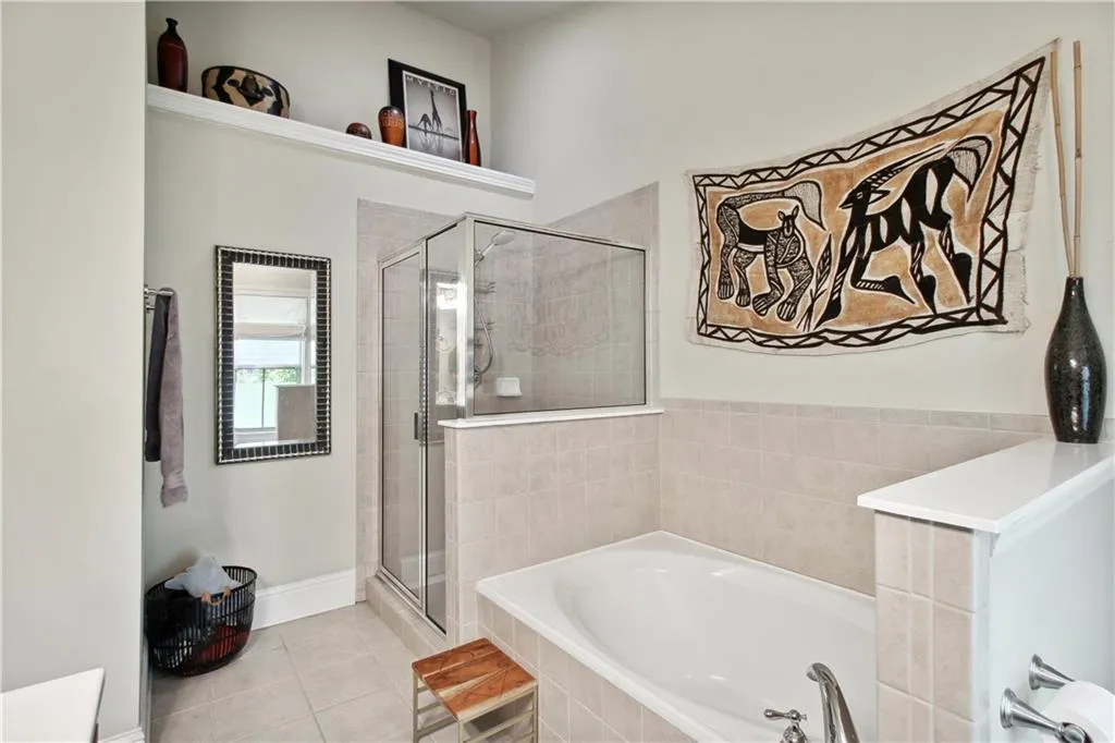 270 Le Gran Bend, Atlanta, Georgia 30328, 3 Bedrooms Bedrooms, ,2 BathroomsBathrooms,Residential,Sold,270 Le Gran Bend,7208450