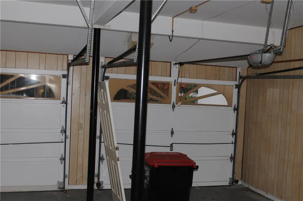 5668 River Oaks Place, Atlanta, Georgia 30327, 3 Bedrooms Bedrooms, ,3 BathroomsBathrooms,Residential,Sold,5668 River Oaks Place,6096227