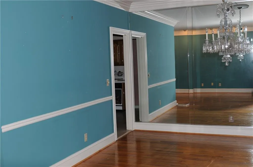 5668 River Oaks Place, Atlanta, Georgia 30327, 3 Bedrooms Bedrooms, ,3 BathroomsBathrooms,Residential,Sold,5668 River Oaks Place,6096227