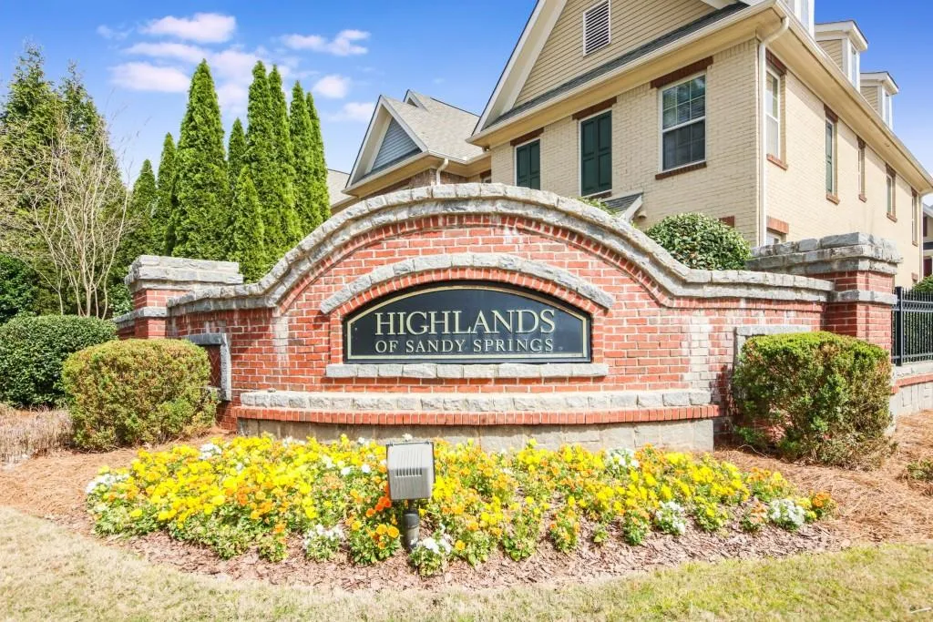 7630 Glisten Avenue, Sandy Springs, Georgia 30328, 3 Bedrooms Bedrooms, ,2 BathroomsBathrooms,Residential,Sold,7630 Glisten Avenue,7028041