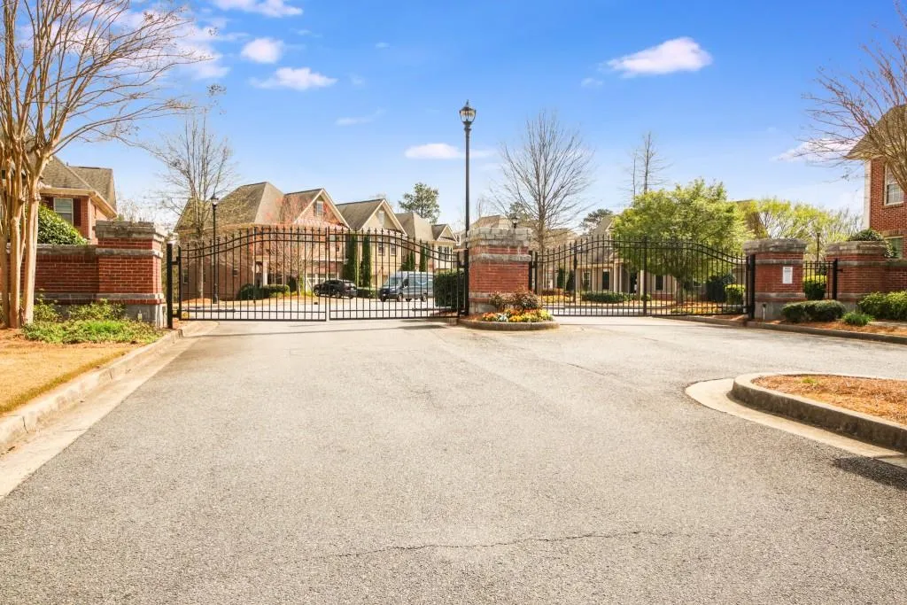 7630 Glisten Avenue, Sandy Springs, Georgia 30328, 3 Bedrooms Bedrooms, ,2 BathroomsBathrooms,Residential,Sold,7630 Glisten Avenue,7028041