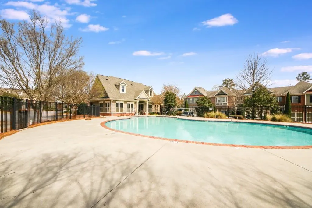 7630 Glisten Avenue, Sandy Springs, Georgia 30328, 3 Bedrooms Bedrooms, ,2 BathroomsBathrooms,Residential,Sold,7630 Glisten Avenue,7028041