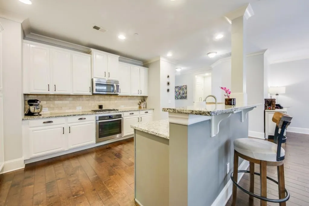 7630 Glisten Avenue, Sandy Springs, Georgia 30328, 3 Bedrooms Bedrooms, ,2 BathroomsBathrooms,Residential,Sold,7630 Glisten Avenue,7028041