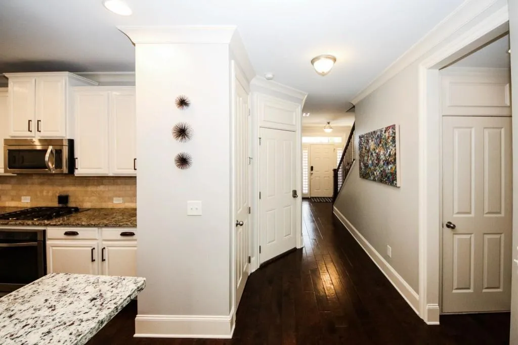 7630 Glisten Avenue, Sandy Springs, Georgia 30328, 3 Bedrooms Bedrooms, ,2 BathroomsBathrooms,Residential,Sold,7630 Glisten Avenue,7028041
