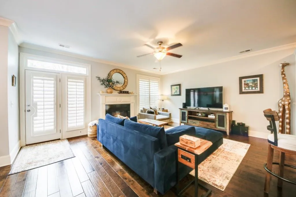 7630 Glisten Avenue, Sandy Springs, Georgia 30328, 3 Bedrooms Bedrooms, ,2 BathroomsBathrooms,Residential,Sold,7630 Glisten Avenue,7028041