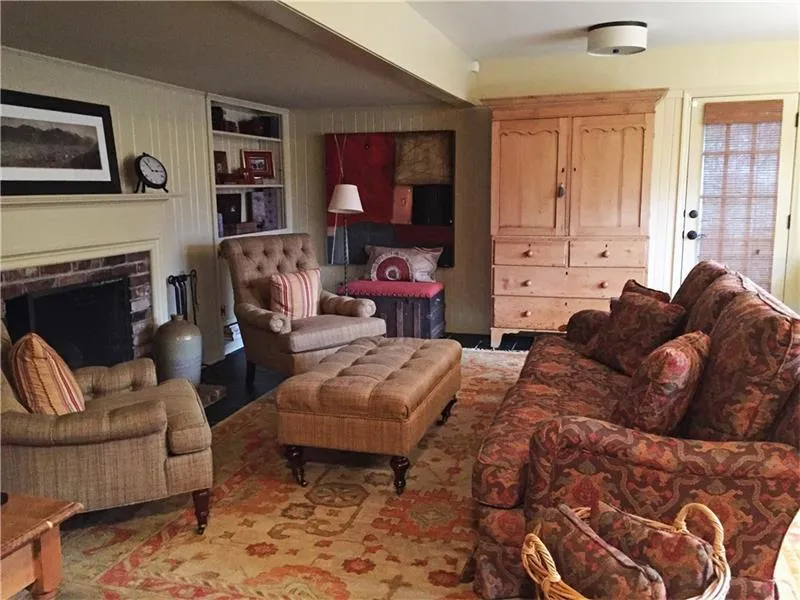 1100 Kingston Drive Ne, Atlanta, Georgia 30342, 4 Bedrooms Bedrooms, ,3 BathroomsBathrooms,Residential,Sold,1100 Kingston Drive Ne,5843101