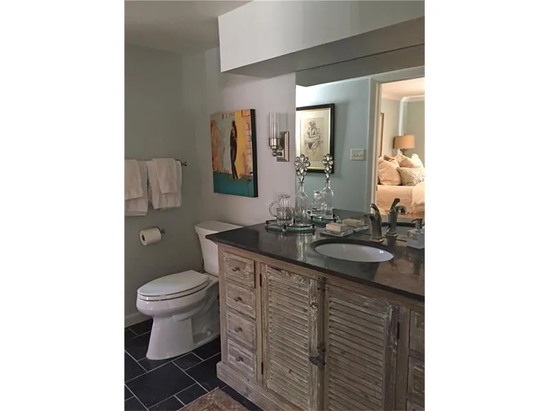 1100 Kingston Drive Ne, Atlanta, Georgia 30342, 4 Bedrooms Bedrooms, ,3 BathroomsBathrooms,Residential,Sold,1100 Kingston Drive Ne,5843101