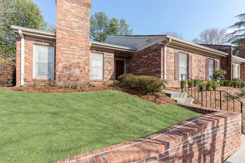 501 The North Chace, Atlanta, Georgia 30328, 3 Bedrooms Bedrooms, ,2 BathroomsBathrooms,Residential,Sold,501 The North Chace,5972174