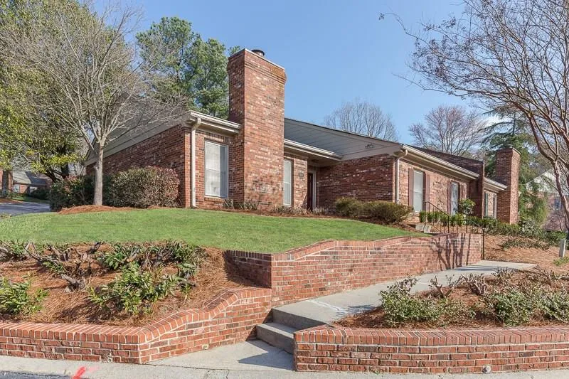 501 The North Chace, Atlanta, Georgia 30328, 3 Bedrooms Bedrooms, ,2 BathroomsBathrooms,Residential,Sold,501 The North Chace,5972174