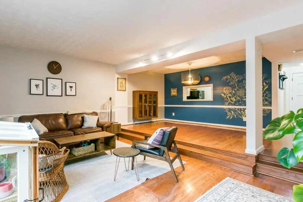 80 Goldrush Circle, Atlanta, Georgia 30328, 2 Bedrooms Bedrooms, ,2 BathroomsBathrooms,Residential,Sold,80 Goldrush Circle,6825367