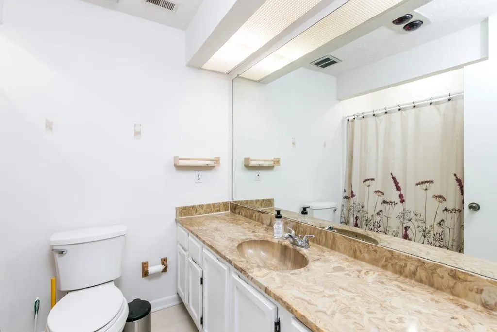 80 Goldrush Circle, Atlanta, Georgia 30328, 2 Bedrooms Bedrooms, ,2 BathroomsBathrooms,Residential,Sold,80 Goldrush Circle,6825367