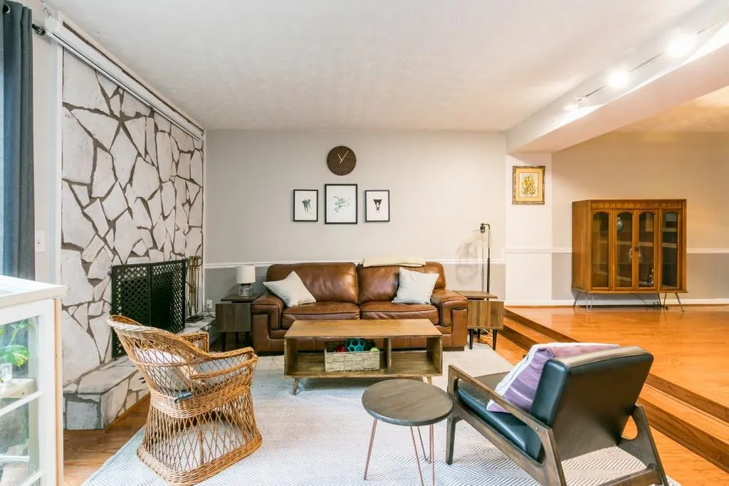 80 Goldrush Circle, Atlanta, Georgia 30328, 2 Bedrooms Bedrooms, ,2 BathroomsBathrooms,Residential,Sold,80 Goldrush Circle,6825367