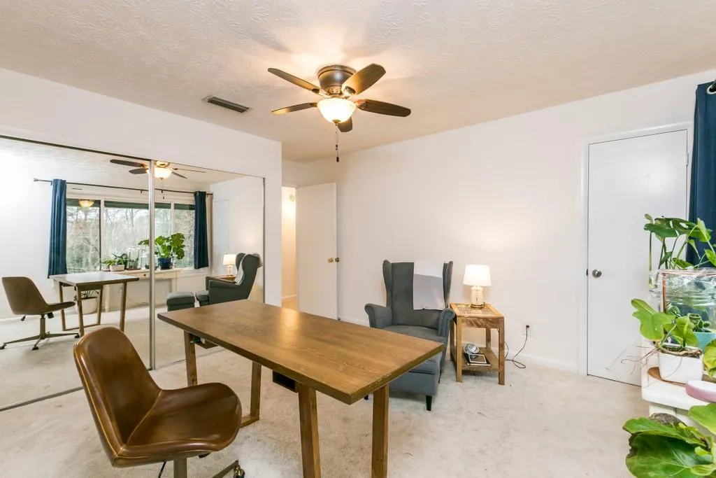 80 Goldrush Circle, Atlanta, Georgia 30328, 2 Bedrooms Bedrooms, ,2 BathroomsBathrooms,Residential,Sold,80 Goldrush Circle,6825367