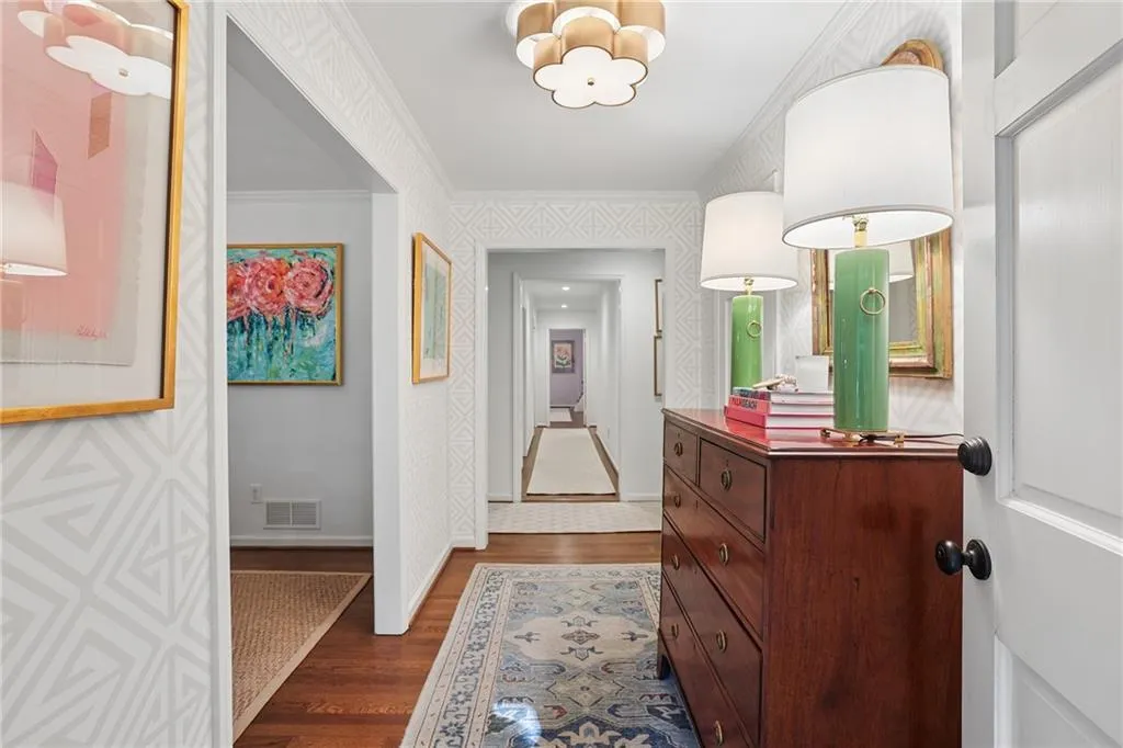 2970 Mornington Drive Nw, Atlanta, Georgia 30327, 4 Bedrooms Bedrooms, 0 ,3 BathroomsBathrooms,Residential,For Sale,2970 Mornington Drive Nw,7837313