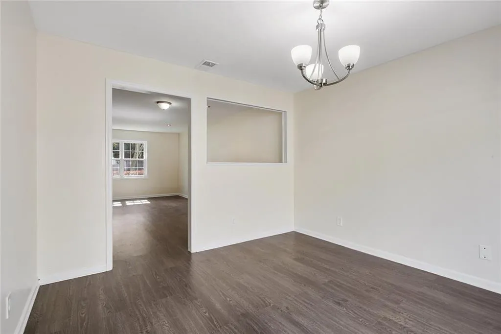 390 N River Parkway Unit A, Sandy Springs, Georgia 30350, 2 Bedrooms Bedrooms, ,2 BathroomsBathrooms,Residential,Sold,390 N River Parkway Unit A,6523361