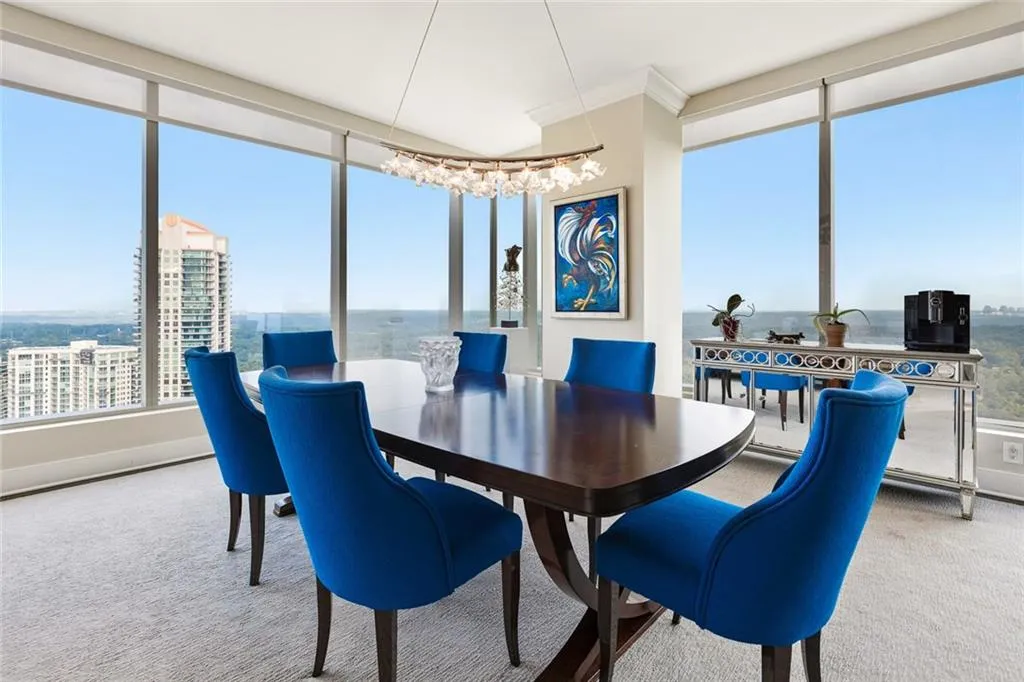 3630 Peachtree Road Ne Unit 2707, Atlanta, Georgia 30326, 3 Bedrooms Bedrooms, ,3 BathroomsBathrooms,Residential,Sold,3630 Peachtree Road Ne Unit 2707,6065174