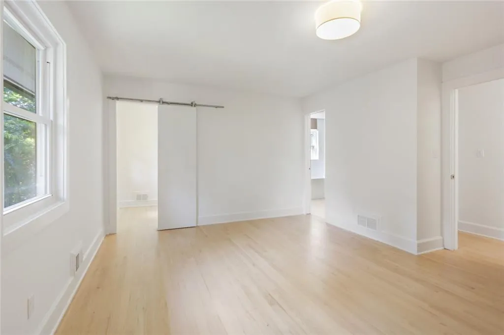 1540 Chevron Drive, Atlanta, Georgia 30350, 6 Bedrooms Bedrooms, ,4 BathroomsBathrooms,Residential,Sold,1540 Chevron Drive,6627384