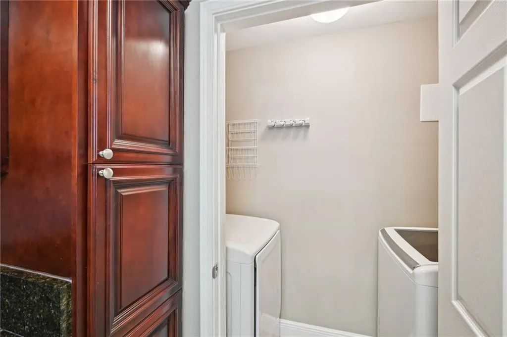 7104 Santa Fe Parkway, Atlanta, Georgia 30350, 2 Bedrooms Bedrooms, ,2 BathroomsBathrooms,Residential,Sold,7104 Santa Fe Parkway,7568182