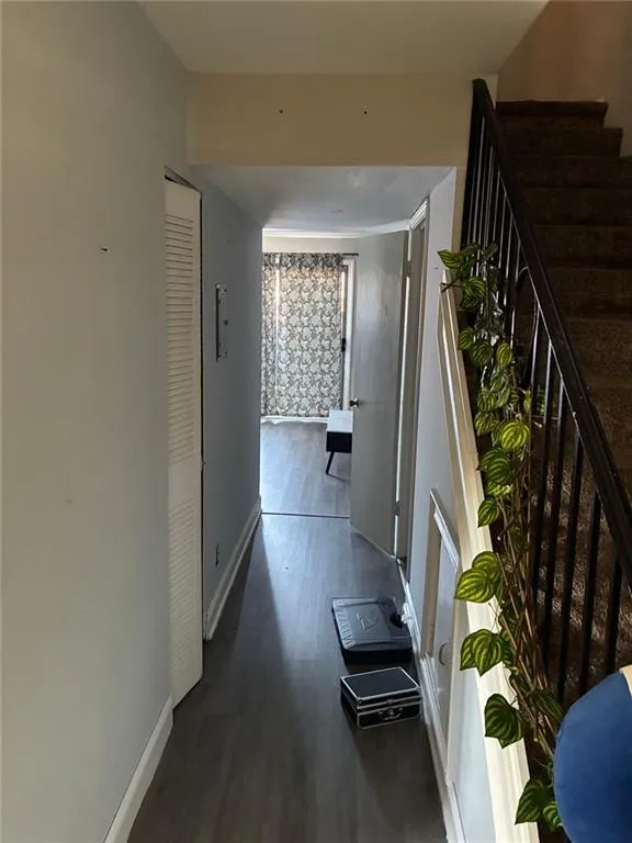 5689 Kingsport Drive, Atlanta, Georgia 30342, 2 Bedrooms Bedrooms, ,1 BathroomBathrooms,Residential,For Sale,5689 Kingsport Drive,7659962