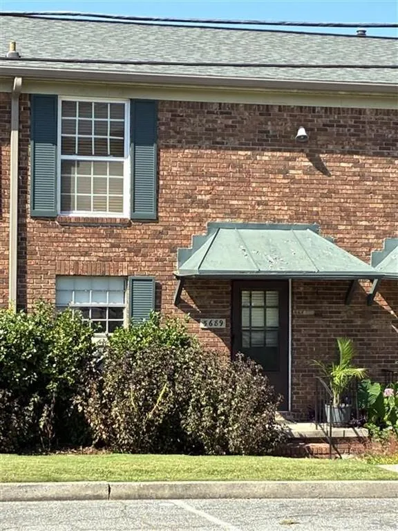 5689 Kingsport Drive, Atlanta, Georgia 30342, 2 Bedrooms Bedrooms, ,1 BathroomBathrooms,Residential,For Sale,5689 Kingsport Drive,7659962