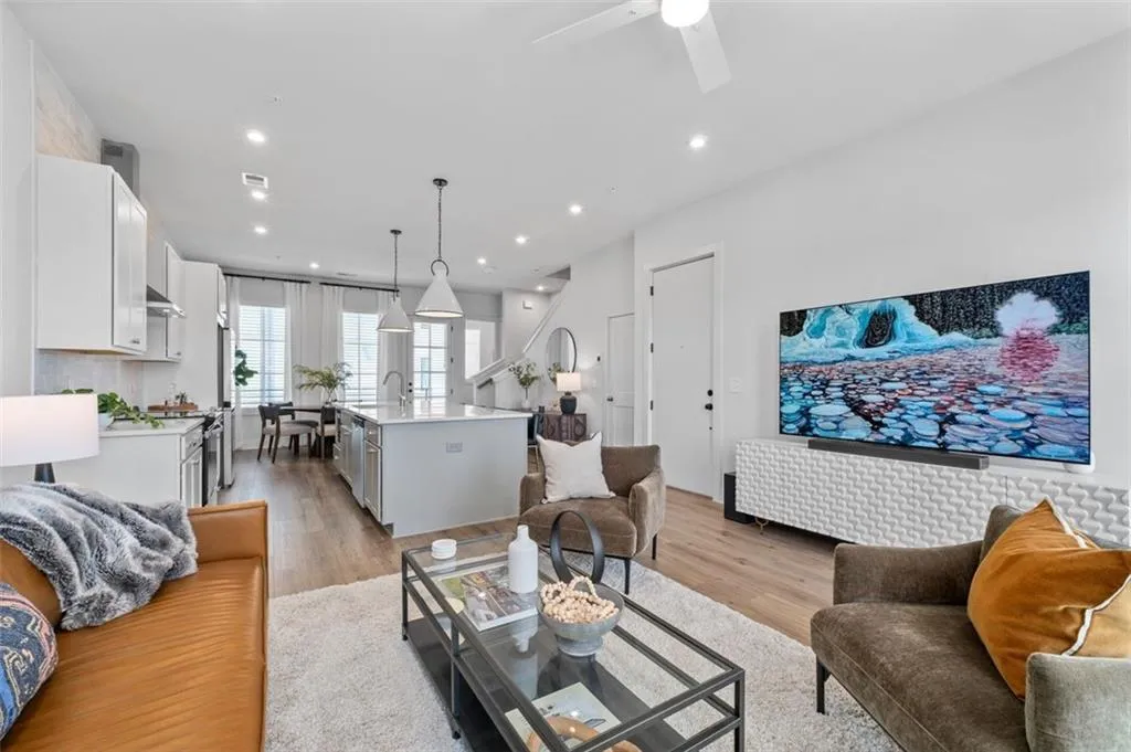 1291 Longreen Terrace Nw, Atlanta, Georgia 30318, 3 Bedrooms Bedrooms, ,2 BathroomsBathrooms,Residential,For Sale,1291 Longreen Terrace Nw,7639995