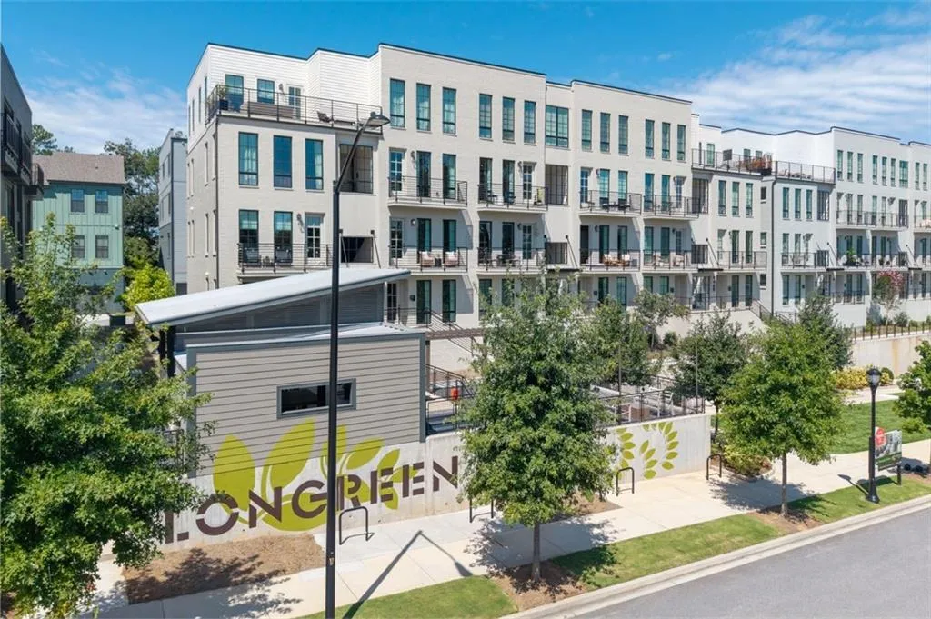 1291 Longreen Terrace Nw, Atlanta, Georgia 30318, 3 Bedrooms Bedrooms, ,2 BathroomsBathrooms,Residential,For Sale,1291 Longreen Terrace Nw,7639995