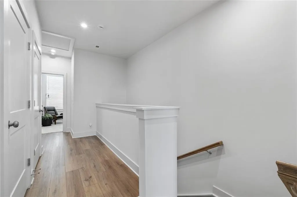 1291 Longreen Terrace Nw, Atlanta, Georgia 30318, 3 Bedrooms Bedrooms, ,2 BathroomsBathrooms,Residential,For Sale,1291 Longreen Terrace Nw,7639995