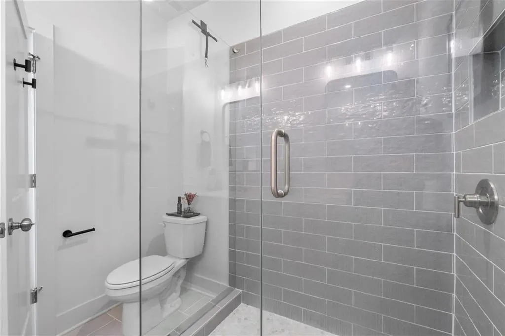 1291 Longreen Terrace Nw, Atlanta, Georgia 30318, 3 Bedrooms Bedrooms, ,2 BathroomsBathrooms,Residential,For Sale,1291 Longreen Terrace Nw,7639995