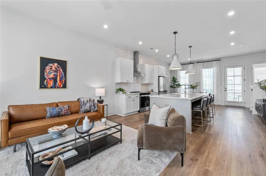1291 Longreen Terrace Nw, Atlanta, Georgia 30318, 3 Bedrooms Bedrooms, ,2 BathroomsBathrooms,Residential,For Sale,1291 Longreen Terrace Nw,7639995