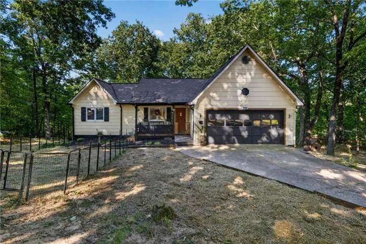 299 Washboard Road, Cleveland, Georgia 30528