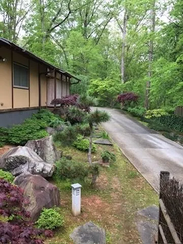 3897 Lake Forrest Drive Ne, Atlanta, Georgia 30342, 3 Bedrooms Bedrooms, ,3 BathroomsBathrooms,Residential,For Sale,3897 Lake Forrest Drive Ne,7643464