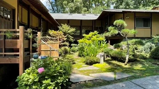 3897 Lake Forrest Drive Ne, Atlanta, Georgia 30342, 3 Bedrooms Bedrooms, ,3 BathroomsBathrooms,Residential,For Sale,3897 Lake Forrest Drive Ne,7643464