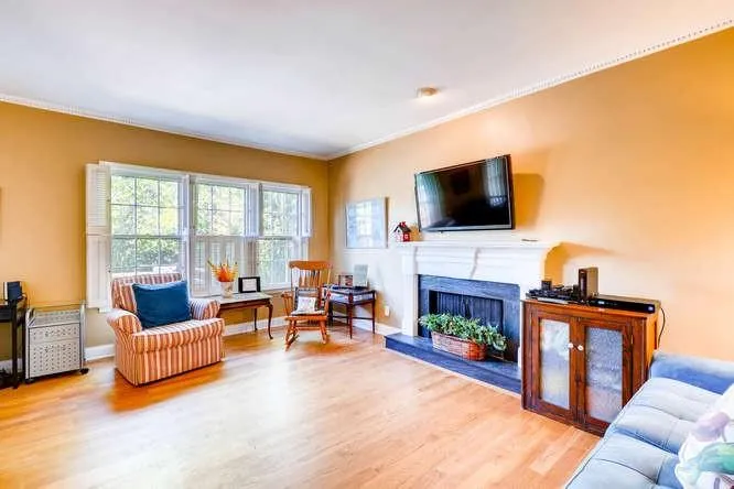 3050 Margaret Mitchell Drive Unit 15, Atlanta, Georgia 30327, 2 Bedrooms Bedrooms, ,3 BathroomsBathrooms,Residential,Sold,3050 Margaret Mitchell Drive Unit 15,5835235