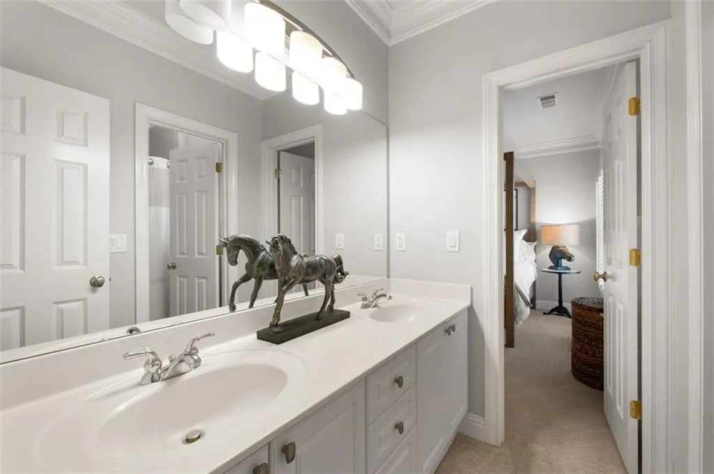 Jack and Jill bath upstairs Jack and Jill bath upstairs