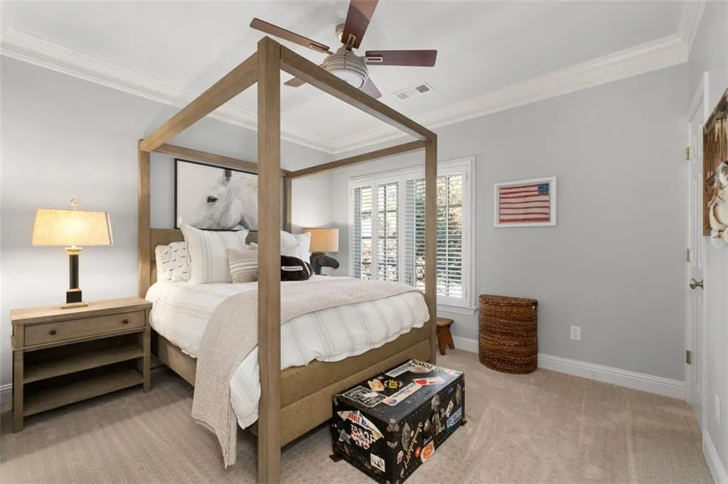 Up-stairs bedroom Up-stairs bedroom