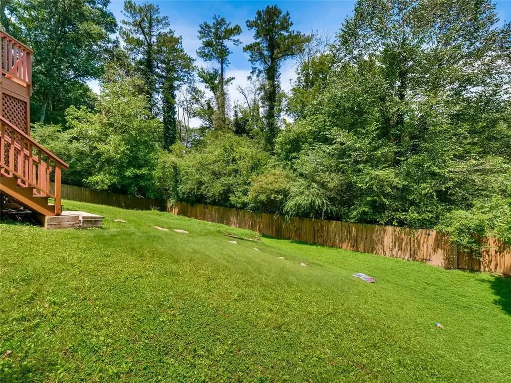 830 Starlight Drive, Atlanta, Georgia 30342, 5 Bedrooms Bedrooms, ,3 BathroomsBathrooms,Residential,Sold,830 Starlight Drive,5883828